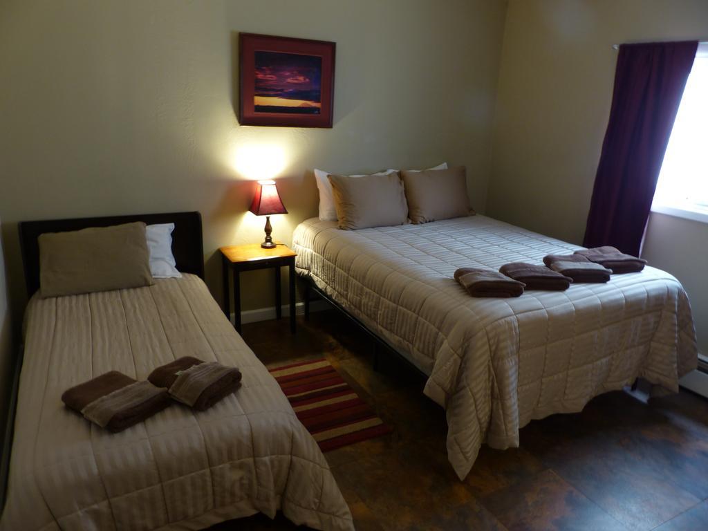 Bent Prop Inn & Hostel Of Alaska - Downtown 安克拉治 外观 照片