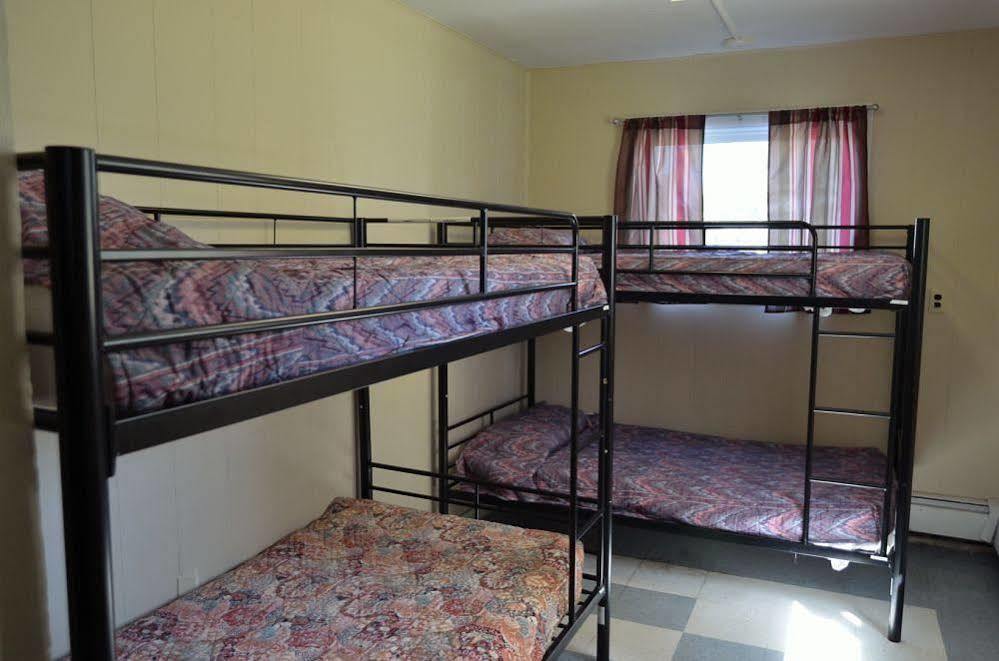Bent Prop Inn & Hostel Of Alaska - Downtown 安克拉治 外观 照片